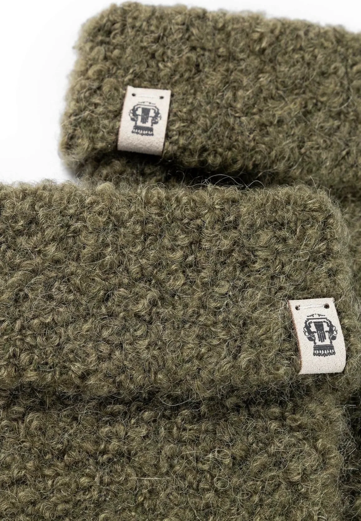 Classic Bouclé Fäustlinge - moss (grün)